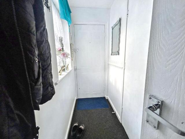 Flat for sale in Malvin's Close, Blyth
