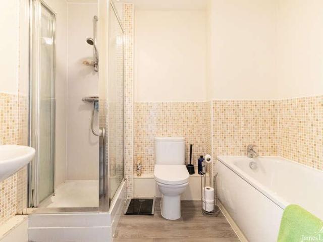 Flat for sale in Calthorpe Fields, West Midlands