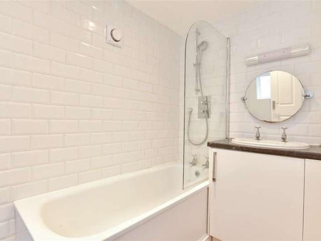 Flat for sale in Round Hill, Isle Of Man