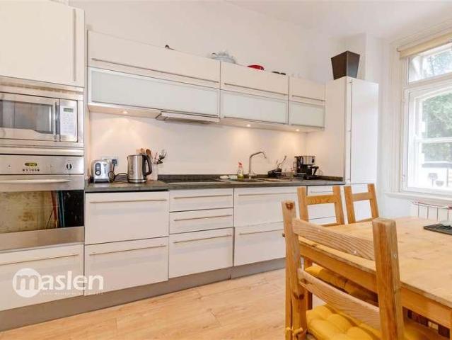 Flat for sale in Round Hill, Brighton & Hove