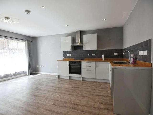 Flat for sale in Wisbech, Four Gotes
