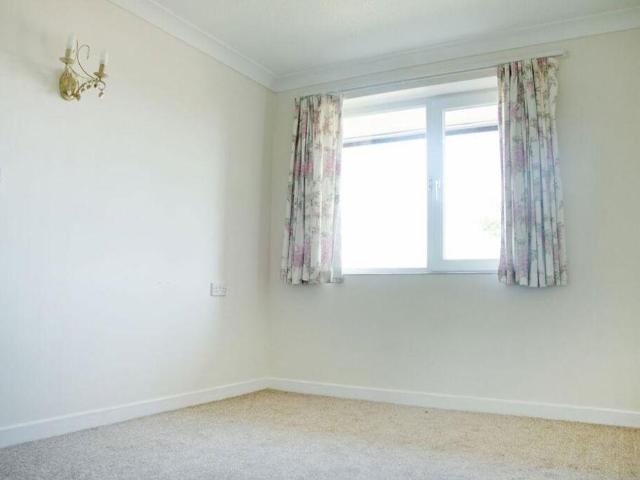 Flat for sale in Hythe and Dibden, Ashurst Bridge