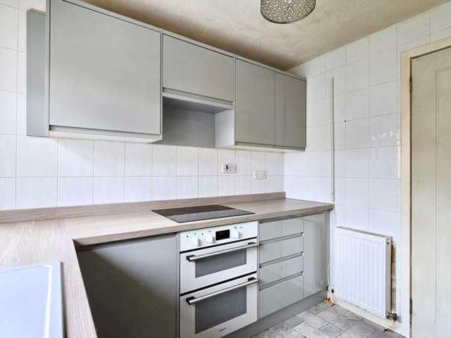 Flat for sale in Auchinairn, Bishopbriggs