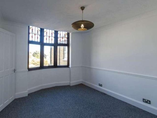 Flat for sale in Southend City Centre Neighbourhood, Alton Barnes