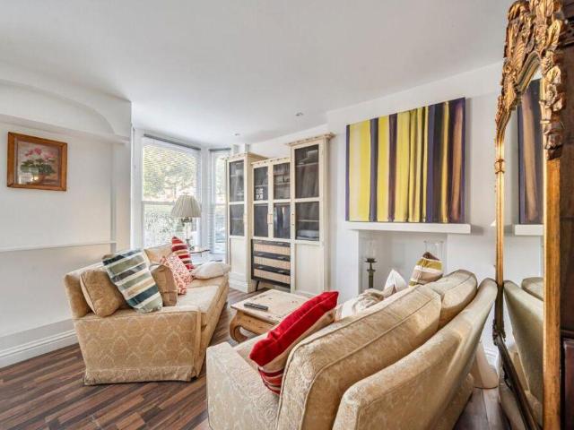 Flat for sale in Clapham, West Sussex