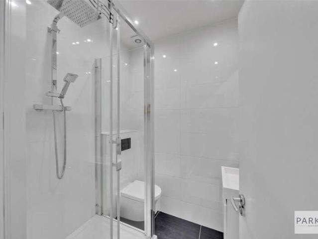 Flat for sale in Knightsbridge, Greater London