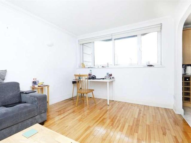 Flat for sale in Clerkenwell, Greater London