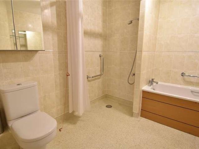 Flat for sale in Primsland, Crookhill