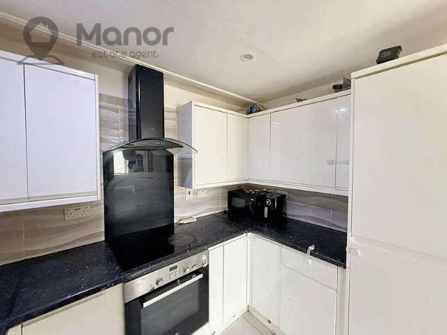 Flat for sale in Greater London
