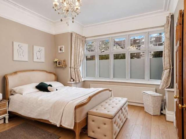 Flat for sale in London Borough of Harrow, Greater London