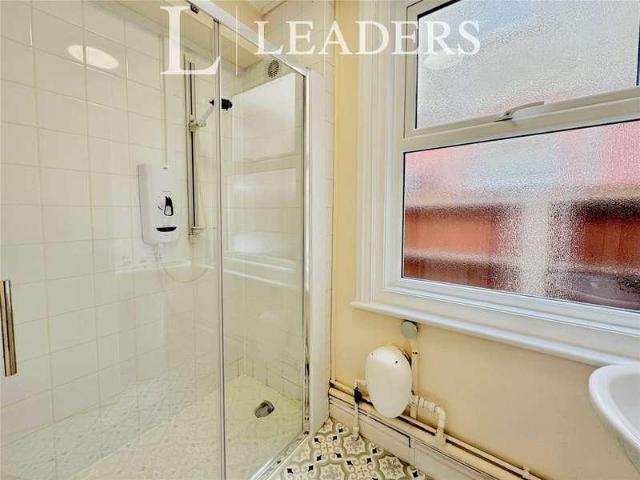 Flat for sale in Walton, Eastbridge