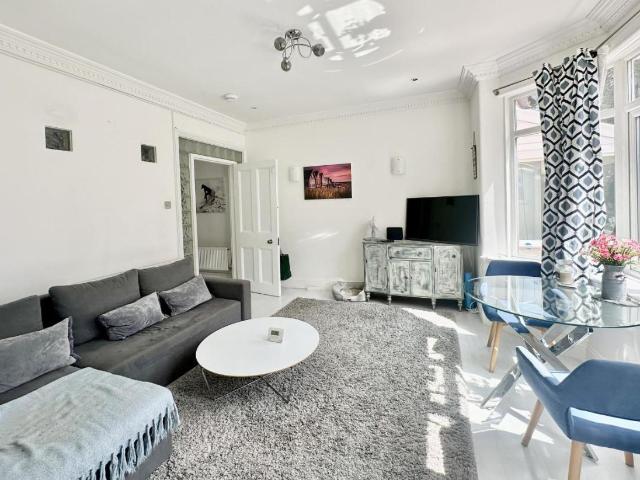 Flat for sale in Springbourne, Bournemouth