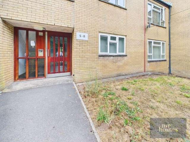 Flat for sale in Falcon Lodge, Wales