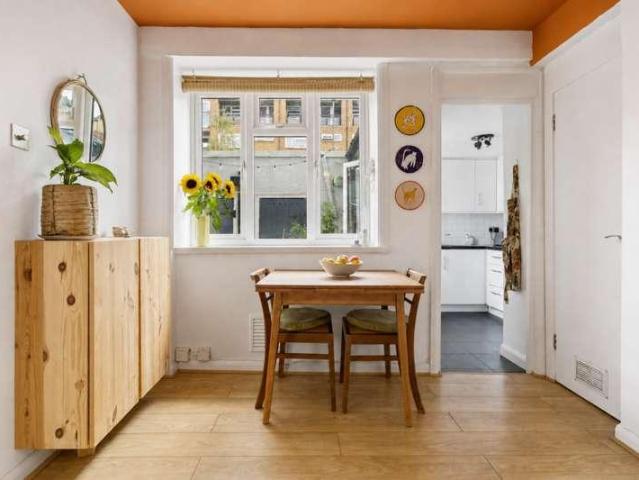 Flat for sale in Crystal Palace, Greater London