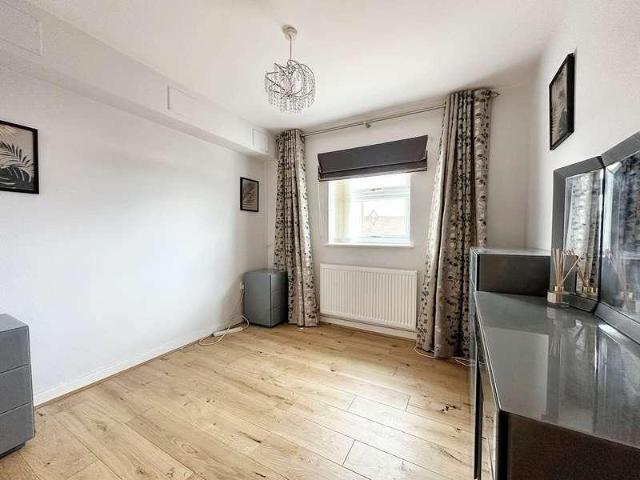 Flat for sale in Langdown, New Forest
