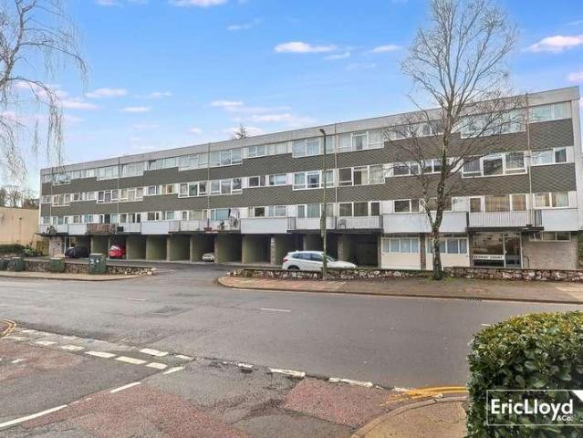 Flat for sale in Parkham Hill, Brixham