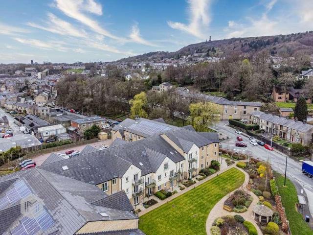 Flat for sale in Bury, Isle Of Man