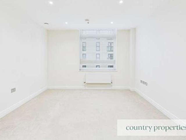 Flat for sale in Welwyn Garden City, Welwyn Hatfield