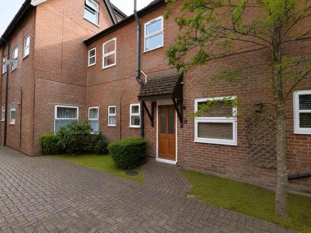 Flat for sale in Hill, City Of Southampton