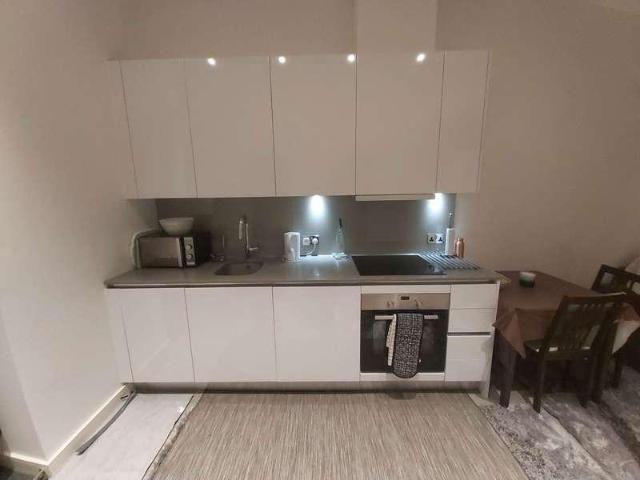 Flat for sale in Slough