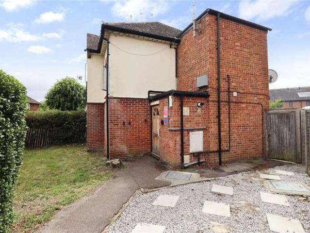 Flat for sale in Westfield, Woking