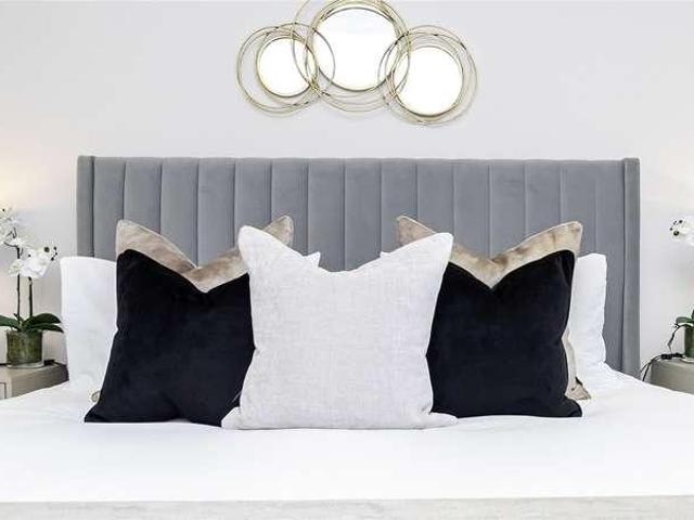 Flat for sale in Clewer Village, Windsor