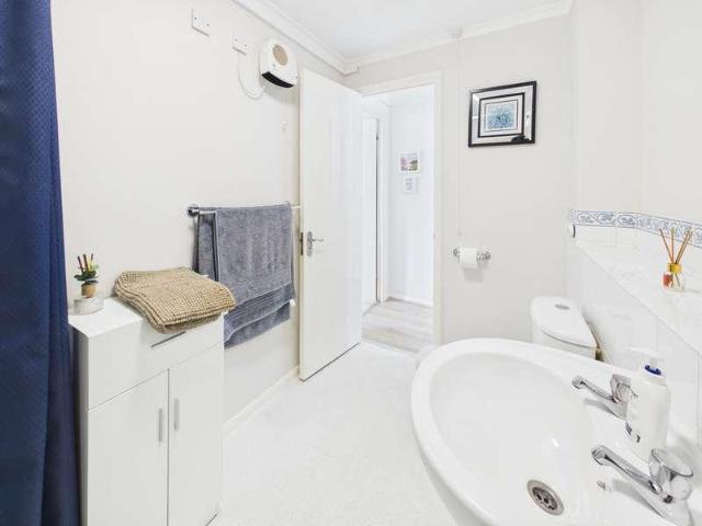 Flat for sale in Biggleswade, Bedfordshire