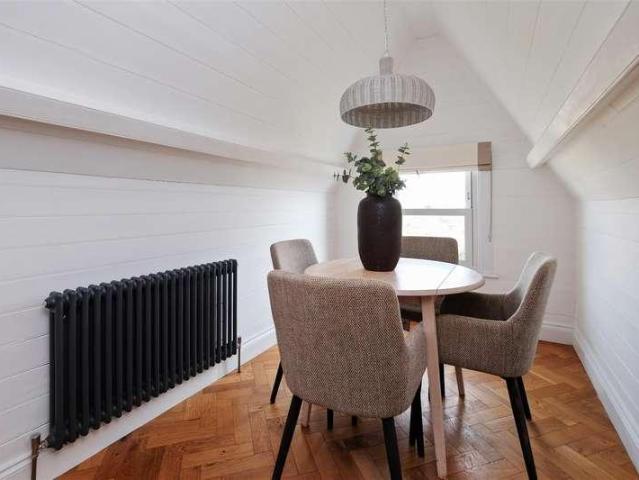 Flat for sale in Kingsdown Park, The Bridge