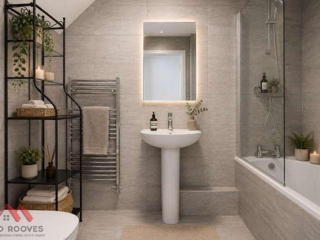 Flat for sale in Woolton, Calderstones