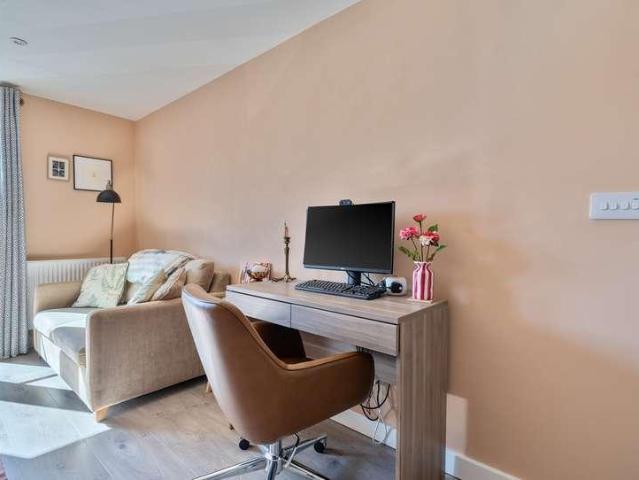 Flat for sale in Feckenham, City Of Bristol