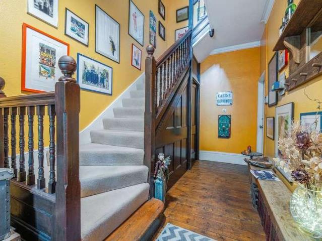 Flat for sale in Newtown, Reading
