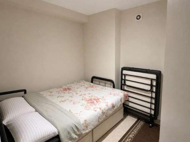 Flat for sale in Beckton, Greater London