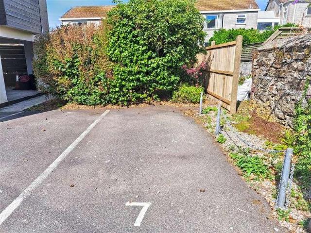 Flat for sale in Falmouth, Cornwall