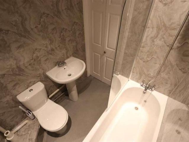 House for sale in Alton Barnes, Essex