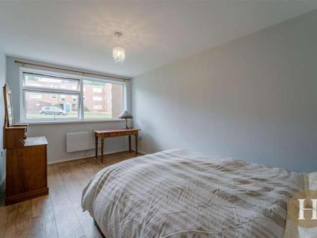 Flat for sale in Harborne, West Midlands