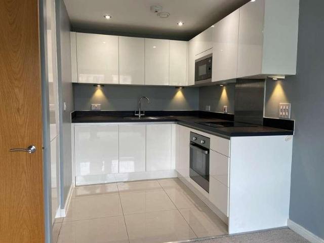 Flat for sale in Cardiff International Sports Village, Falcon Lodge