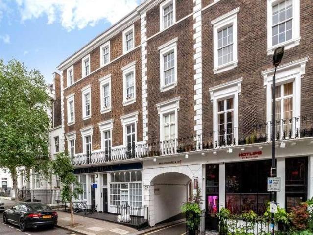 Flat for sale in Paddington, Greater London