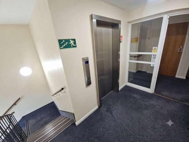 Flat for sale in Alton Barnes, Essex