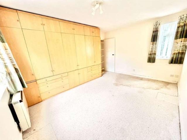 Flat for sale in Parkstone, Poole
