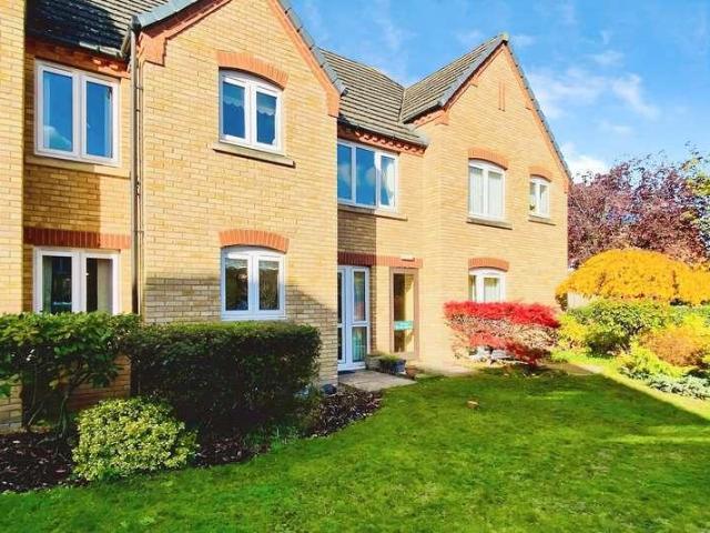 Flat for sale in Syston, Charnwood