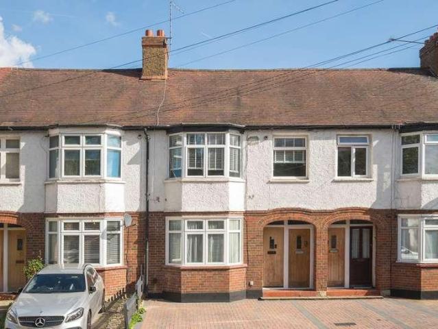 Flat for sale in London Borough of Merton, Greater London