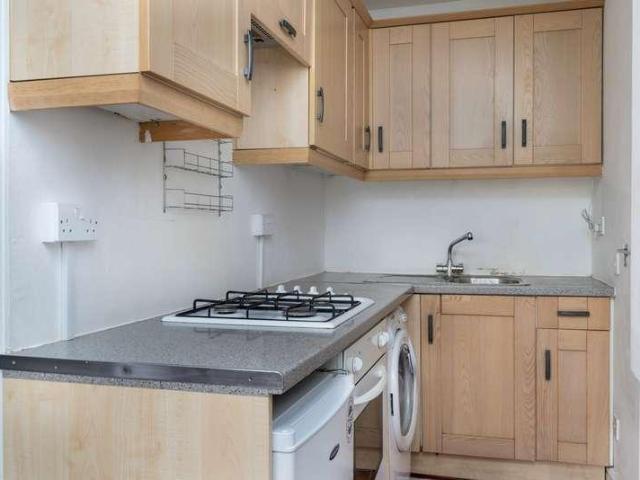Flat for sale in Kensal Town, Maida Vale