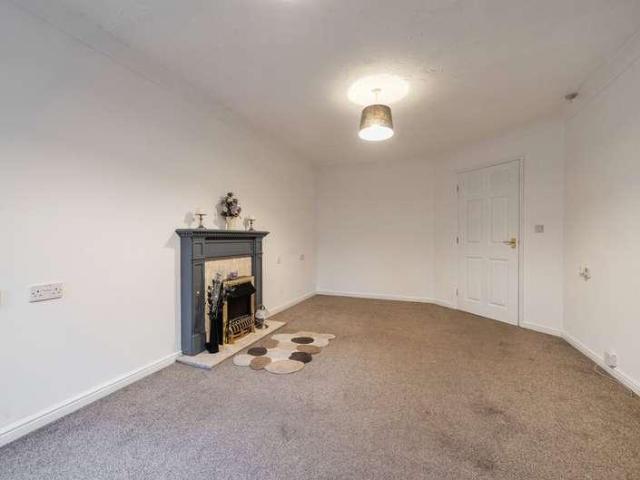 Flat for sale in Kings Heath, West Midlands