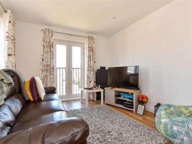 Flat for sale in Pan Meadows, Shide