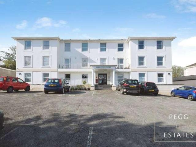 Flat for sale in Babbacombe