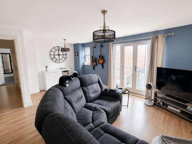 Flat for sale in Priddy's Hard, Middlecroft