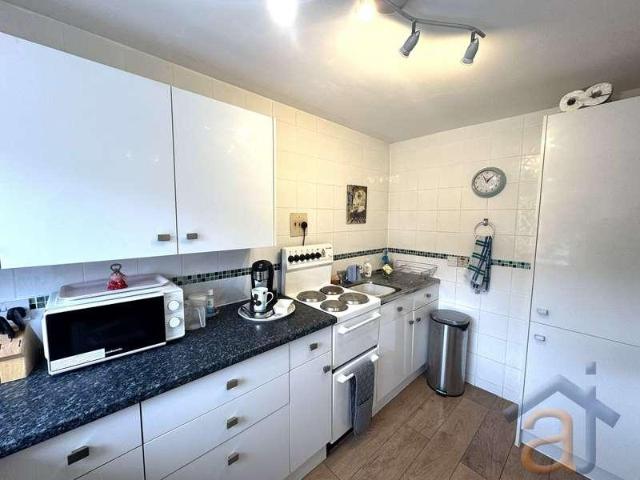 Flat for sale in Meols Cop, Southport
