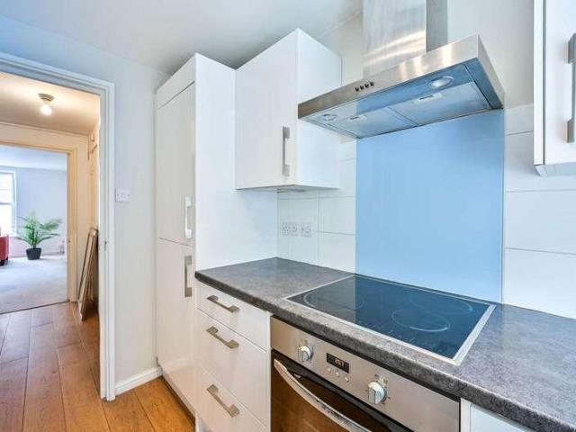 Flat for sale in Guildford Park, Westborough