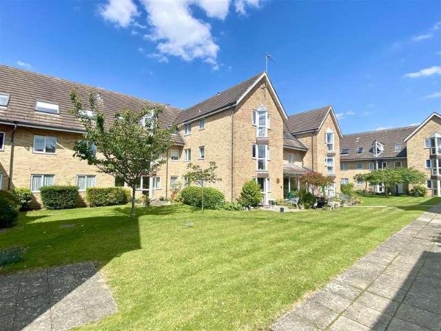 Flat for sale in Penn Hill, Poole
