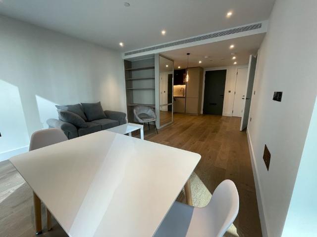 Apartment for rent in Shepherd's Bush, Isle Of Man